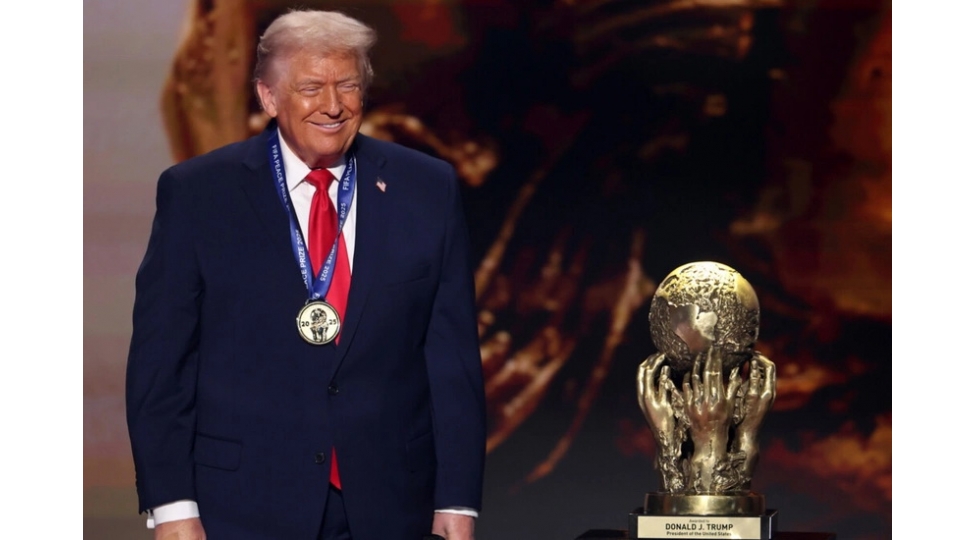 absh-prezidenti-fifa-sulh-mukafatina-layiq-gorulub