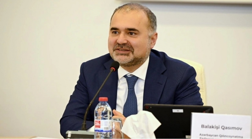 balakishi-qasimov-yeniden-azerbaycan-qilincoynatma-federasiyasinin-prezidenti-sechilib