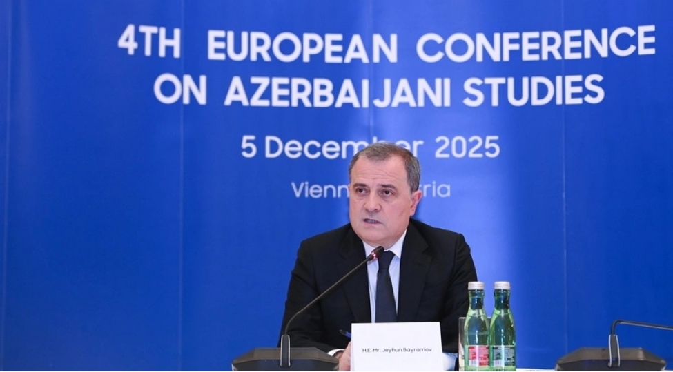 ceyhun-bayramov-azerbaycan-tedqiqatlari-uzre-iv-avropa-konfransinda-ishtirak-edib