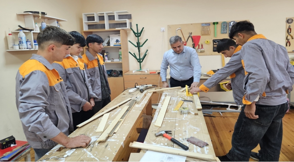 peshe-temayullu-sinifler-layihesi-heyata-kechirilir