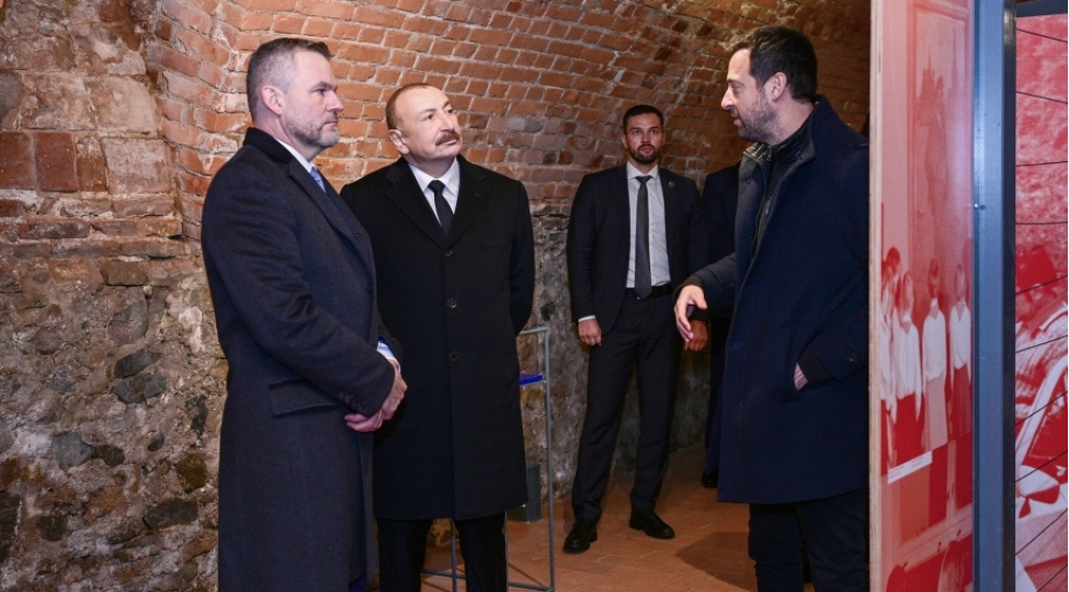 azerbaycan-ve-slovakiya-prezidentleri-bratislavada-devin-qesrinde-olublar