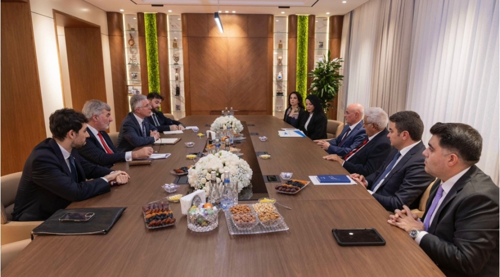 boyuk-britaniya-ile-emekdashligin-genishlendirilmesine-dair-gorush-kechirilib