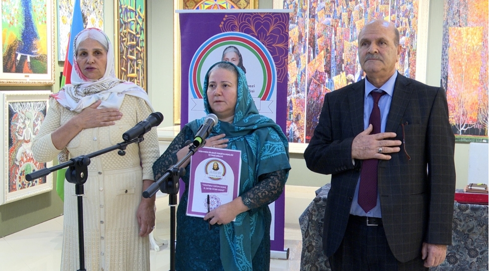 baki-xetai-senet-merkezinin-ve-mirvarid-dilbazi-poeziya-meclisi-ictimai-birliyinin-birge-teshkilatchiligi-ile-kitab-teqdimatlari-kechirilib