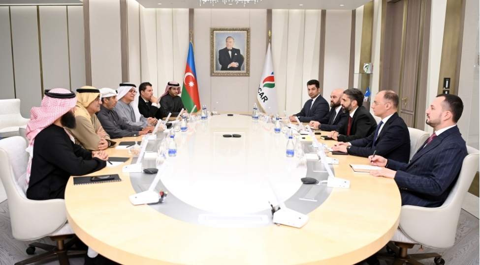 socar-in-prezidenti-enoc-groupun-idare-heyetinin-uzvu-ve-bash-icrachi-direktoru-ile-gorushub-foto