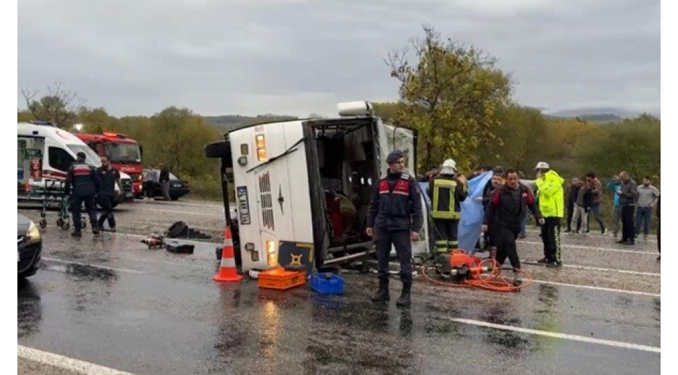 polisin-emrine-tabe-olmadi-agir-qeza-toretdi