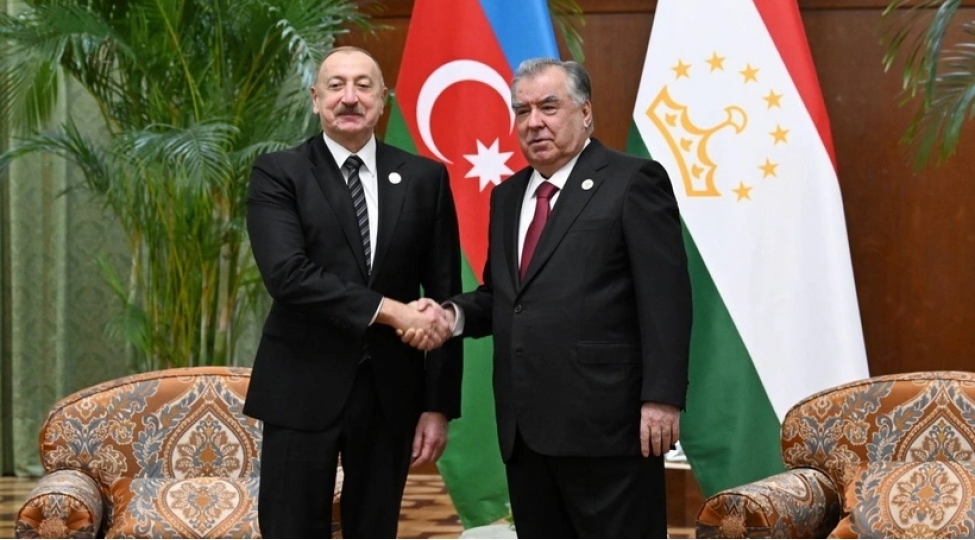 emomeli-rehmon-azerbaycan-liderini-tebrik-edib