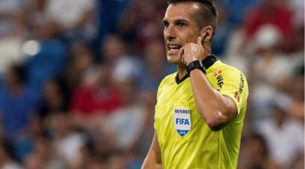 ronalduya-qirmizi-vereqe-gosterdiyi-uchun-realin-oyunlarina-teyinat-almayib