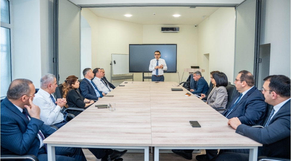 edliyye-nazirliyi-terefinden-hakimlerin-hazirliginin-artirilmasi-meqsedile-telimler-kechirilib