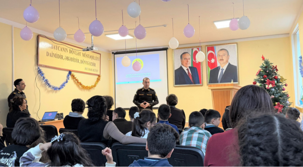 fhn-maariflendirme-tedbiri-kechirib