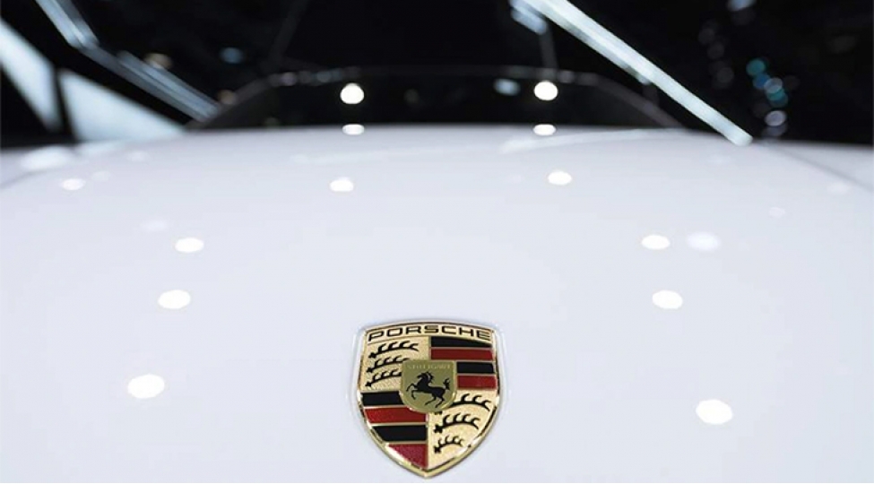 porsche-173-000-den-chox-avtomobili-geri-chagiracaq