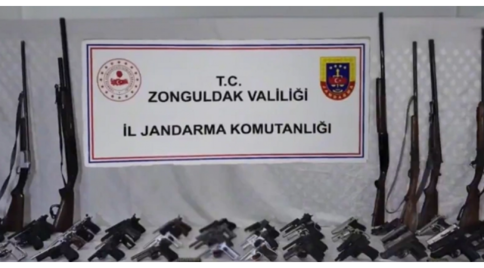 turkiyede-silah-qachaqmalchiligina-qarshi-emeliyyat-kechirilib-202-nefer-saxlanilib
