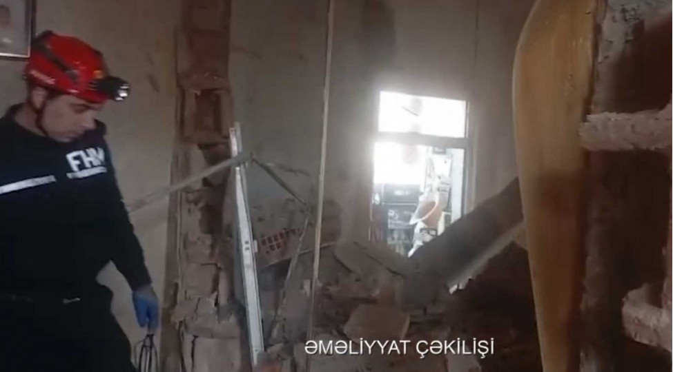 qazaxda-evde-partlayish-olub-xesaret-alan-var