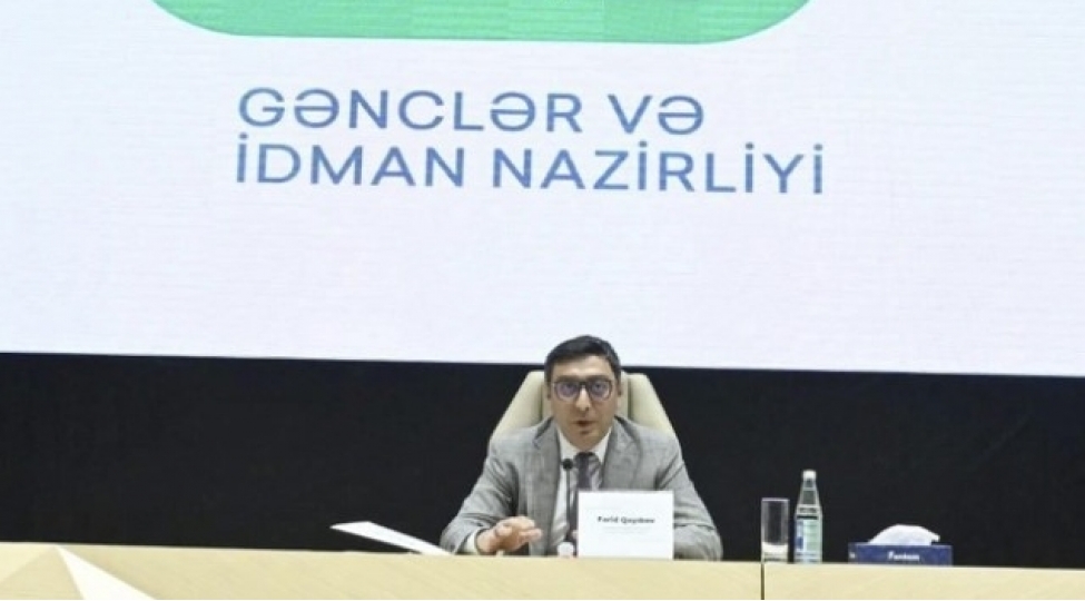 ferid-qayibov-oten-ay-erzinde-beynelxalq-yarishlarda-yuksek-neticeler-elde-etmish-idmanchilarla-gorushub