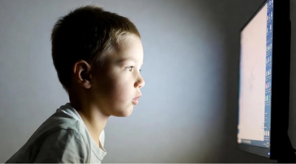 finlandiyada-15-yashdan-kichik-ushaqlarin-sosial-mediadan-istifadesi-qadagan-edilecek