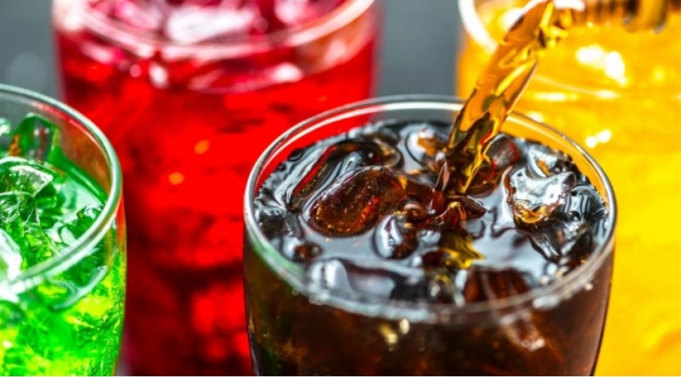 ust-shirin-ichkiler-ve-alkoqollu-mehsullara-olan-vergilerin-artirilmasina-chagirir