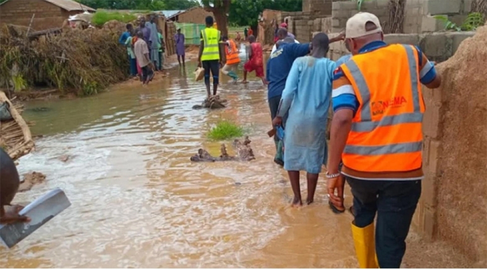 zimbabvede-dashqinlar-neticesinde-en-azi-74-nefer-olub