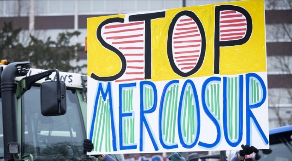 mercosur-sazishine-qarshi-aksiyalarda-etirazchilarla-polis-arasinda-toqqushma-bash-verib