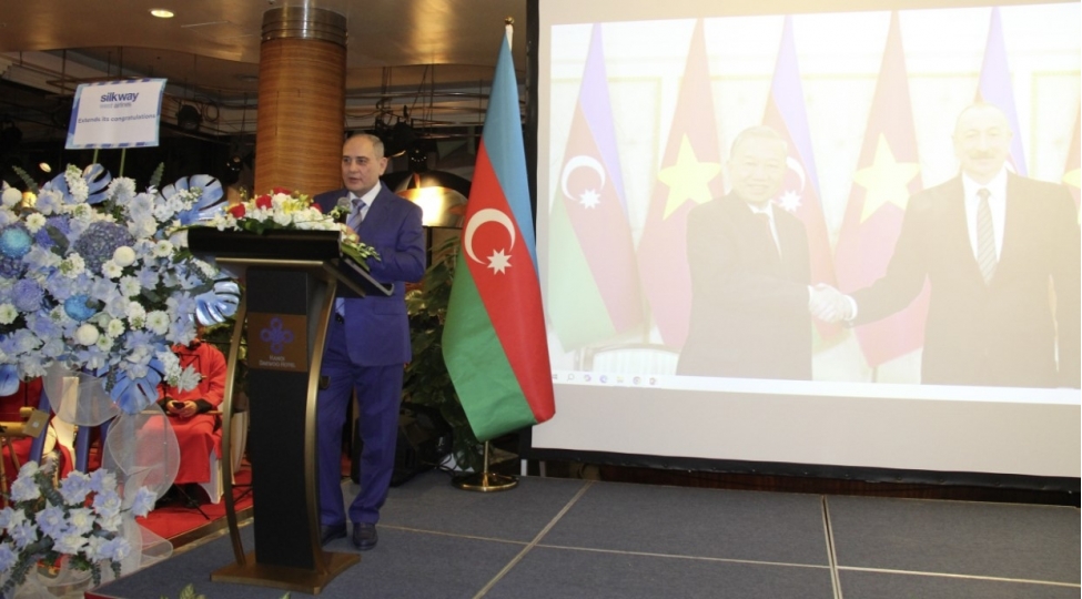 yap-sedrinin-muavini-tahir-budaqov-vyetnamda-strateji-terefdashliq-siyasi-partiyalarin-aparici-rolu-movzusunda-tedbirde-ishtirak-edib