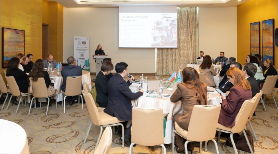 wuf13-uzre-media-numayendelerinin-melumatlandirma-sessiyasi-kechirilib