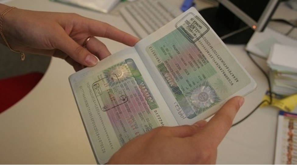 azerbaycan-bosniya-uchun-vizasiz-rejim-teklif-edib