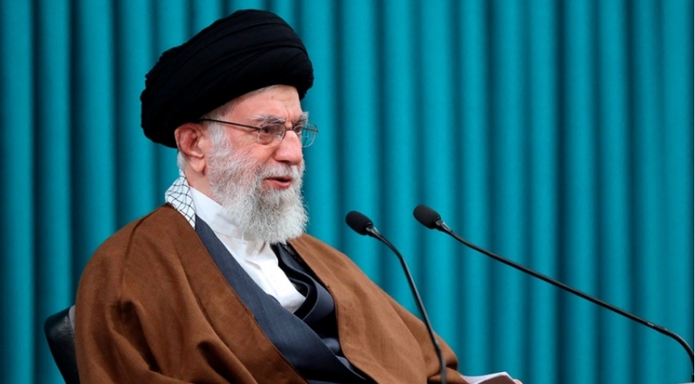 xamenei-iranda-bash-veren-hadiseler-chevrilishe-benzeyirdi