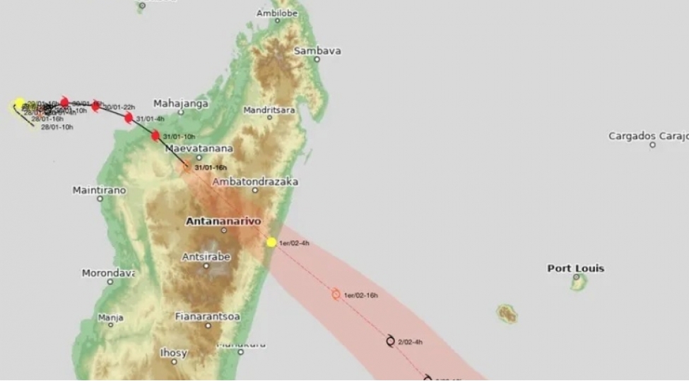 fytia-qasirgasi-madaqaskarda-ciddi-dagintilar-toredib