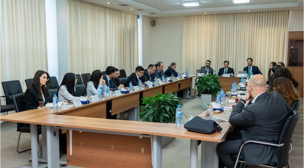 biznesin-muflisleshmesi-ishchi-qrupunun-novbeti-gorushu-kechirilib