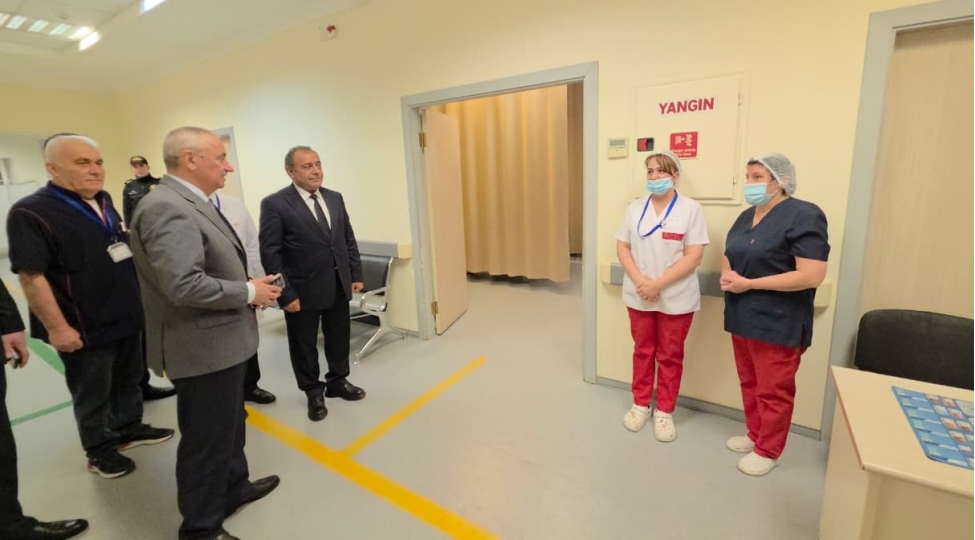 qusar-rayon-merkezi-xestexanasinda-aparilan-temir-berpa-ishleri-ile-tanishliq