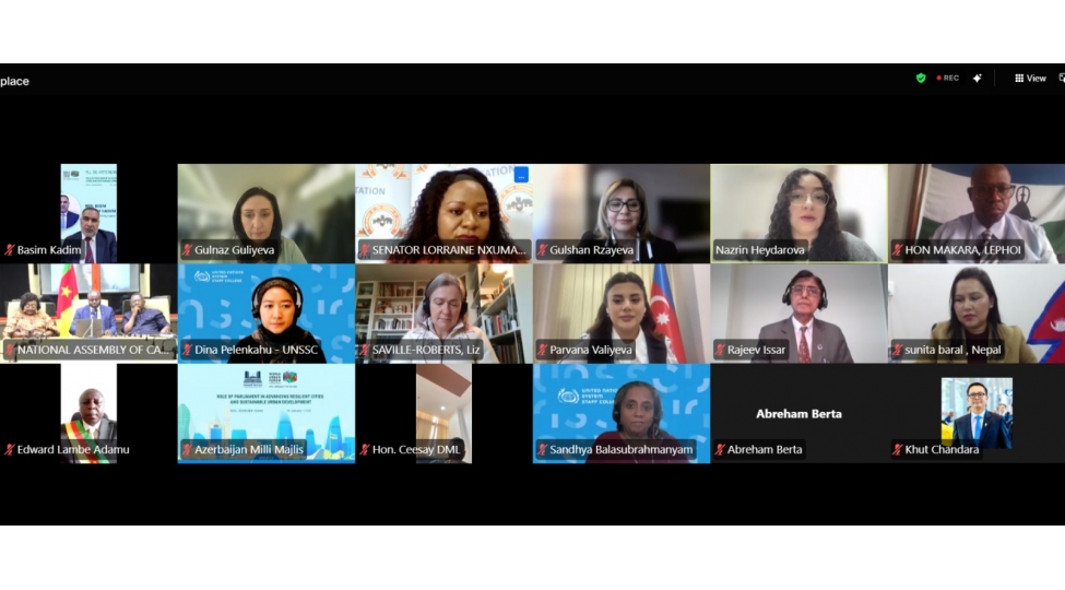 parlamentlerin-dayaniqli-sheher-inkishafinda-rolu-movzusunda-wuf13-e-hesr-olunmush-beynelxalq-tedbir-kechirilib