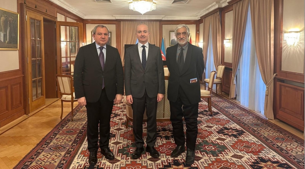 bdu-rektorunun-vyanaya-seferi-cherchivesinde-sefirle-gorushu-kechirilib