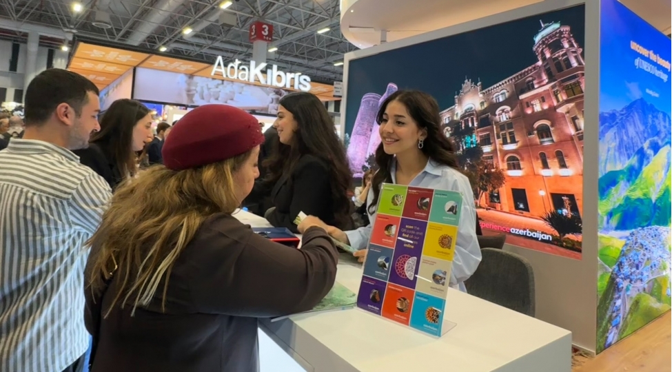 azerbaycanin-turizm-imkanlari-turkiyede-kechirilen-beynelxalq-sergide-teqdim-olunur