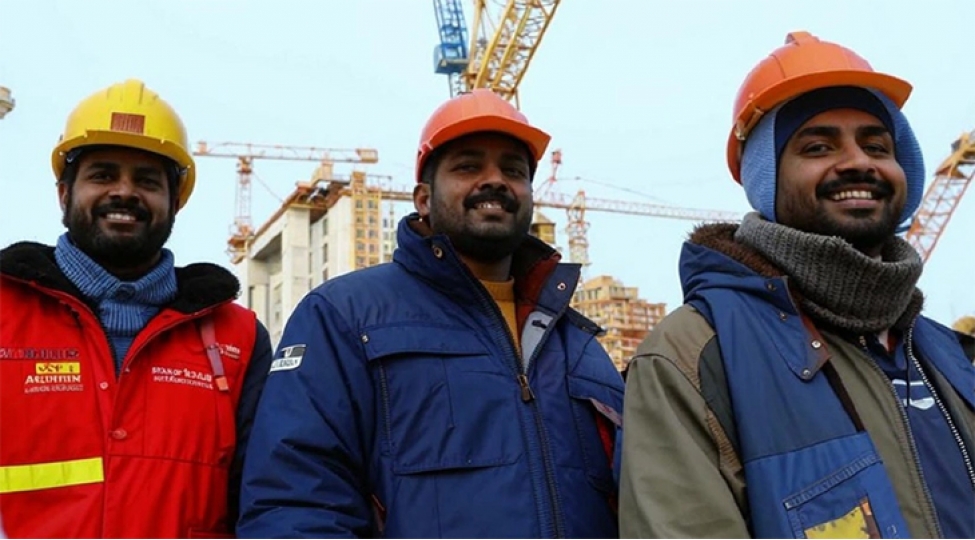 bloomberg-rusiya-emek-bazarindaki-bohran-sebebinden-hindistan-ve-shri-lankaya-muraciet-edib