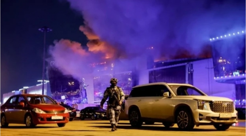 moskva-sitide-terror-akti-toretmekle-hedeleyen-uch-nefer-saxlanilib