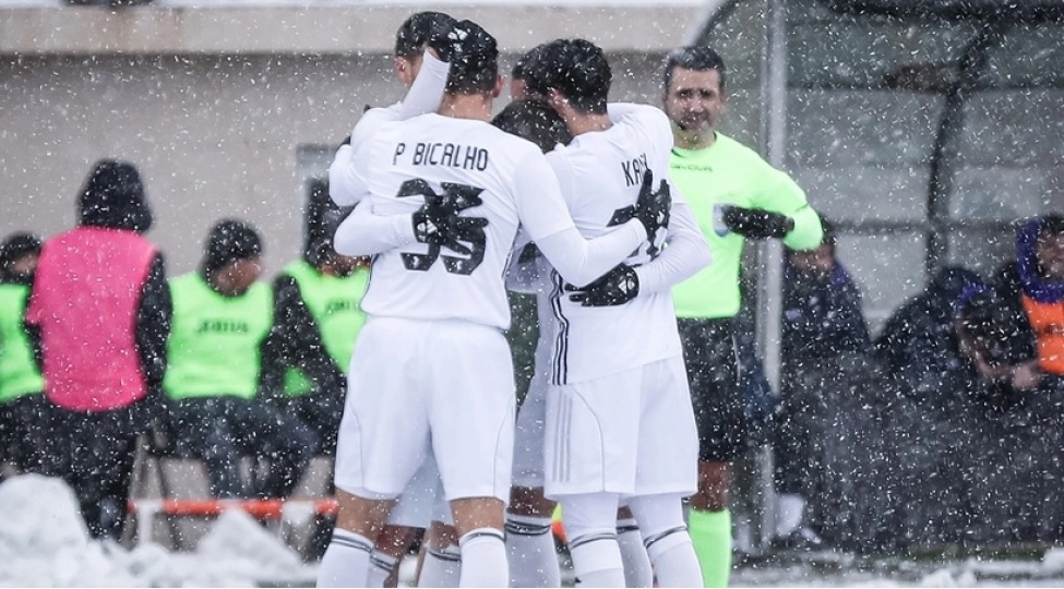 qarabag-son-deqiqe-qolu-ile-shamaxini-meglub-edib