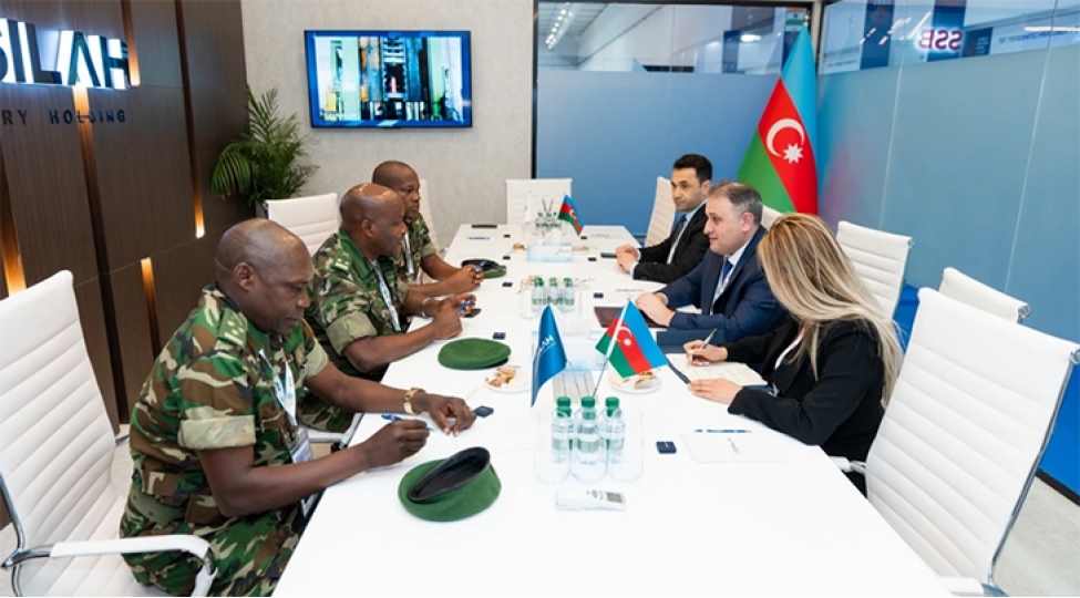 afrika-olkeleri-azerbaycanin-mudafie-senayesi-barede-melumatlandirilib