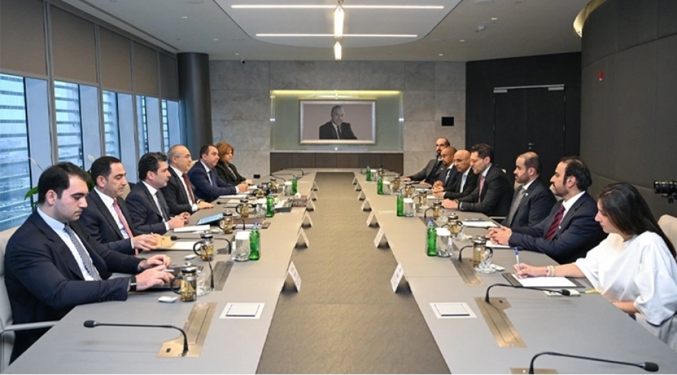 azerbaycan-bee-ile-qarshiliqli-investisiyalarin-artirilmasini-muzakire-edib