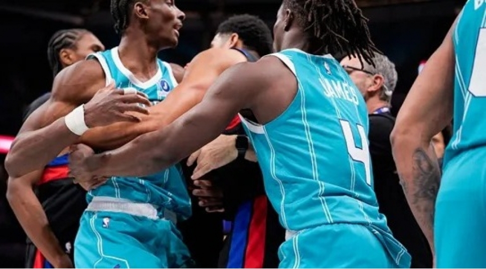 nba-oyununda-bash-veren-insidente-gore-4-basketbolchu-cezalandirilib