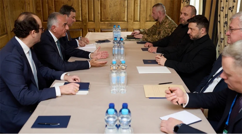 zelenski-munxende-rza-pehlevi-ile-gorushub