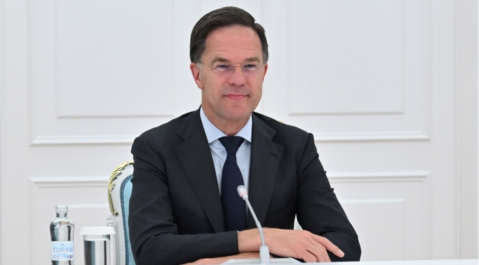 mark-rutte-ukraynaya-yalniz-nato-nun-tovsiye-etdiyi-silahlarin-verilmesine-chagirdi