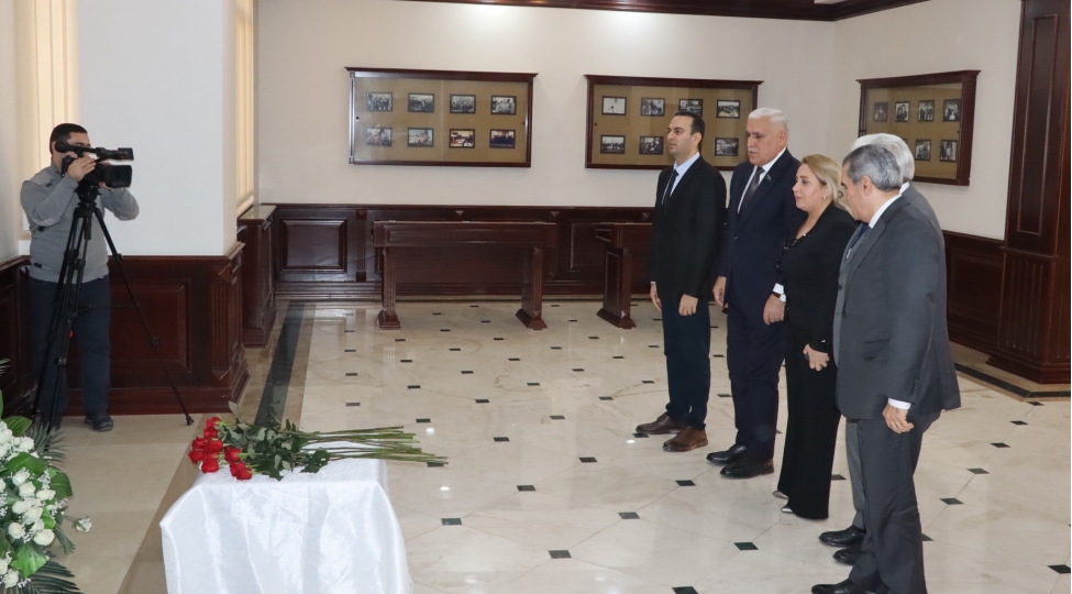 yeni-azerbaycan-partiyasi-zengin-ve-sherefli-inkishaf-yoluna-malikdir