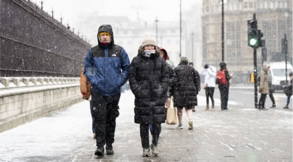 boyuk-britaniyada-shaxtali-hava-2500-neferin-olumune-sebeb-olub