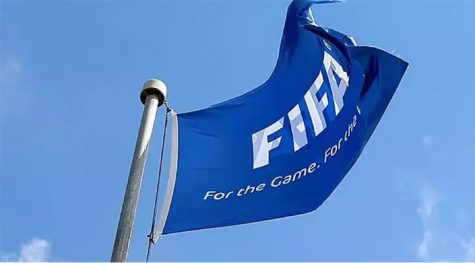fifa-dan-turkiye-klubuna-12-xalliq-ceza