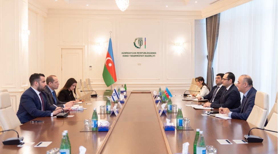 nazir-mecnun-memmedov-israilin-azerbaycandaki-sefiri-ile-gorushub