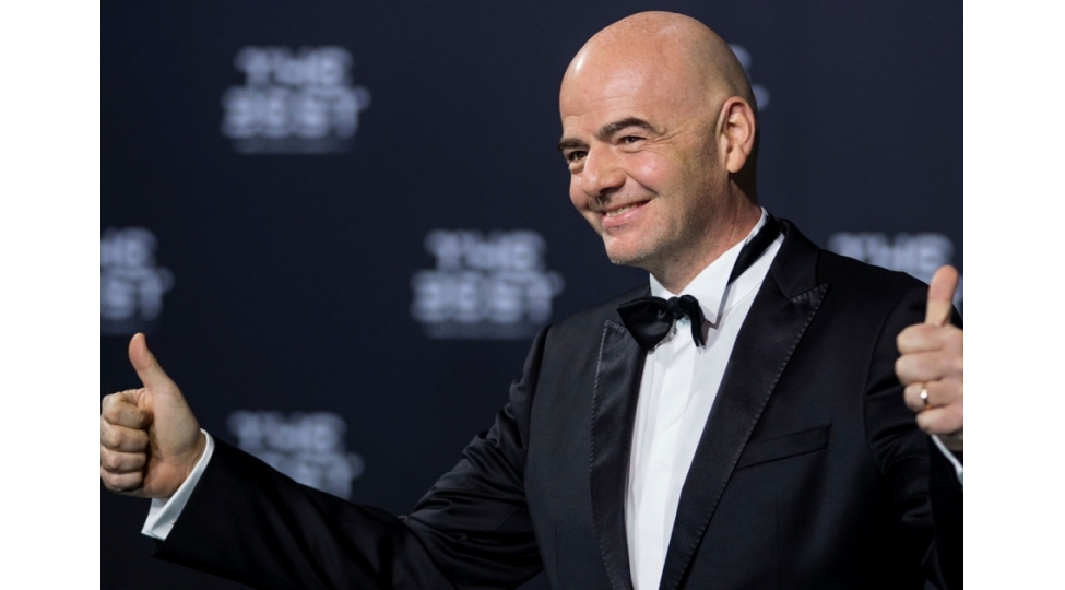 canni-infantino-fifa-prezidentliyinin-10-illiyi-munasibetile-milli-assosiasiyalarin-rehberlerine-mektub-unvanlayib