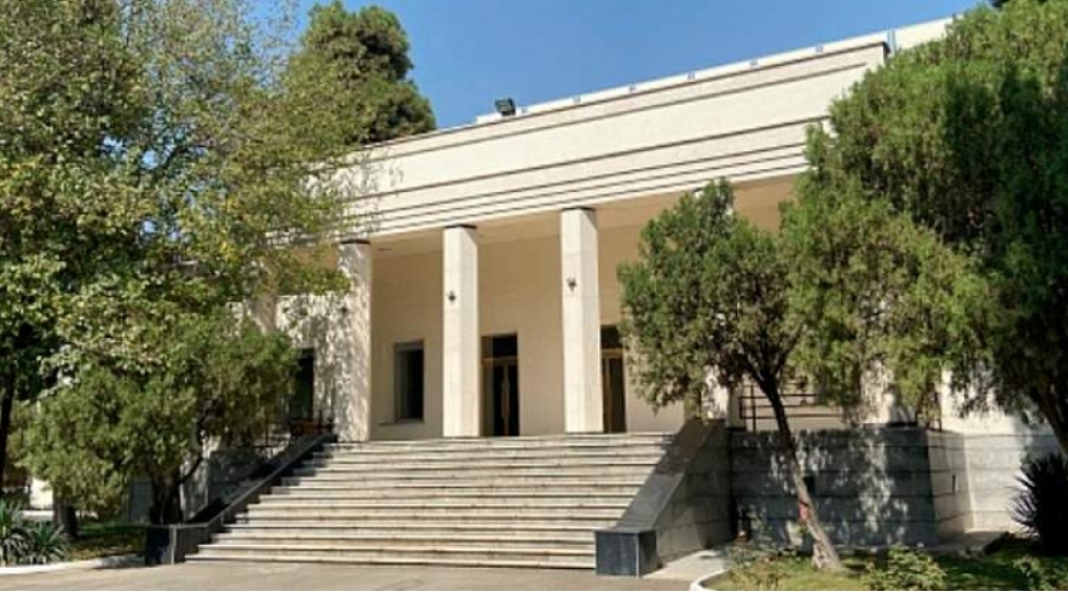 azerbaycan-rusiya-vetendashlarinin-texliye-olunmasina-komek-edir