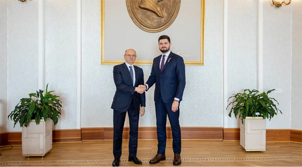 azerbaycan-ve-moldova-enerji-sahesinde-emekdashligi-muzakire-edib