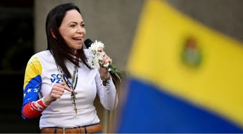 machado-yaxin-heftelerde-venesuelaya-qayidacaq