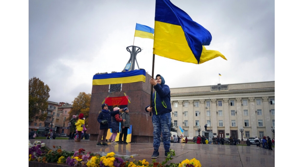 ukrayna-yeni-dordillik-proqram-cherchivesinde-bvf-den-ilk-yardim-transhi-alib