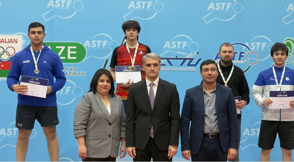 stolustu-tennis-uzre-olke-chempionati-basha-chatib