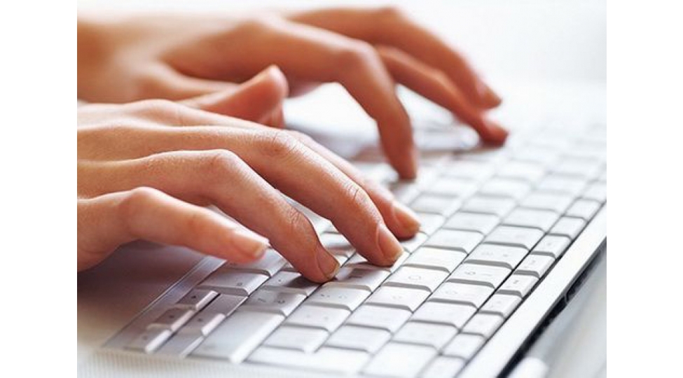 universitet-ve-kolleclere-sened-qebulu-basha-chatdi